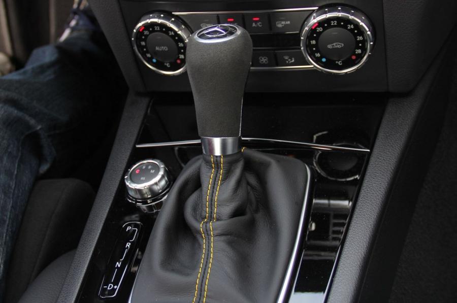  Mercedes-Benz C63 AMG Coupe Black Series 2012 года  (фото 9 из 66)